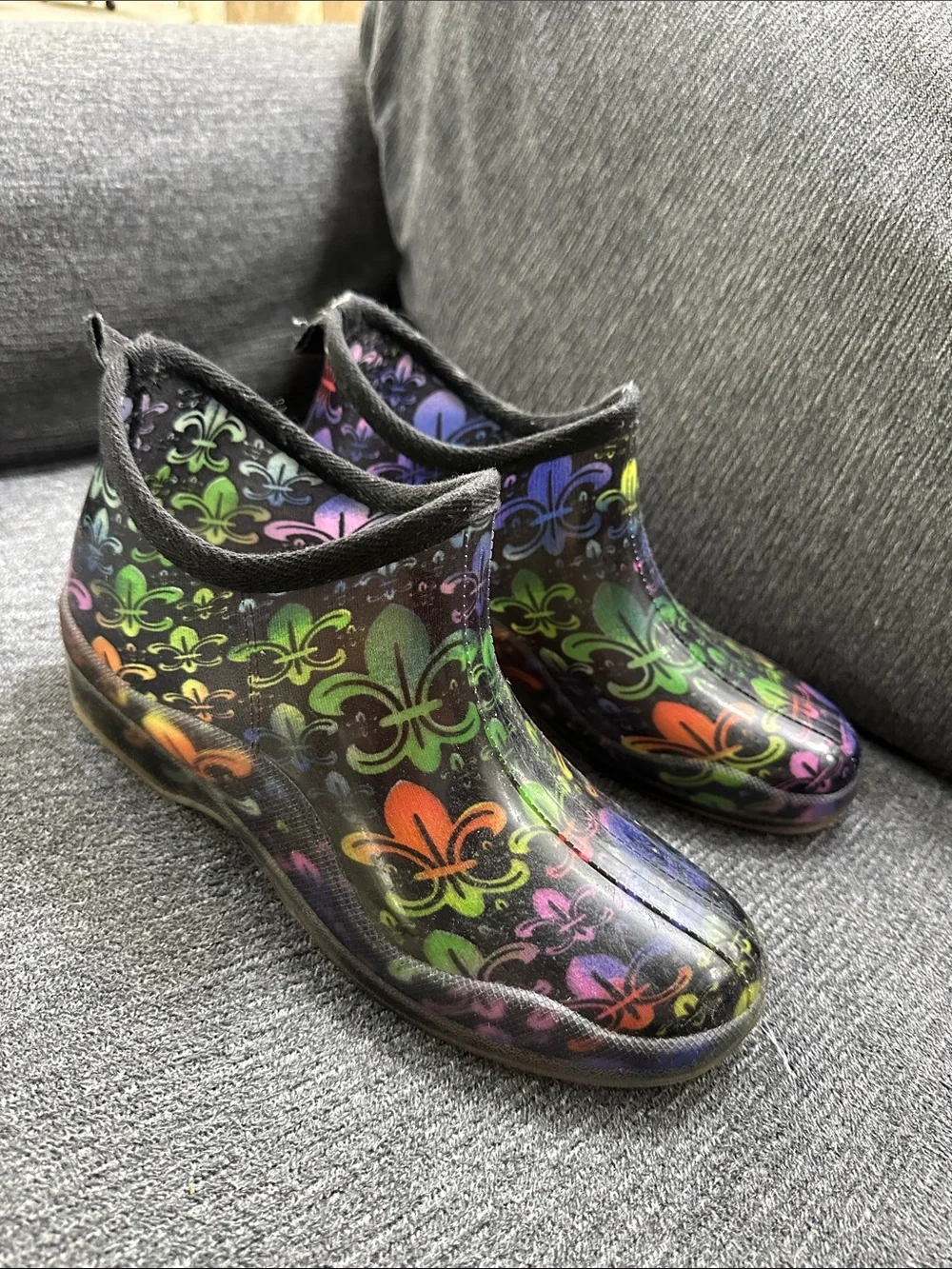 Corkys Multicolor Fleur-Print Rain Ankle Boots sz 9